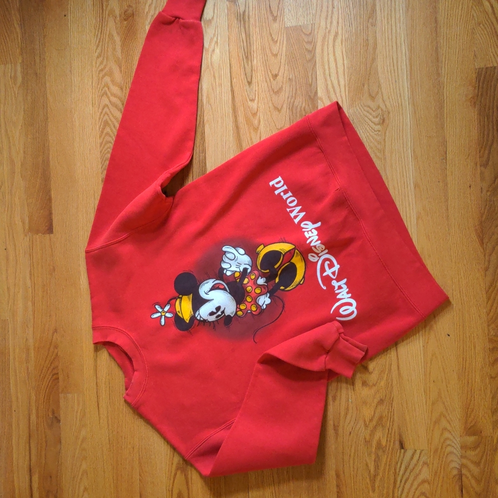 Vintage Disney World Minnie sweatshirt